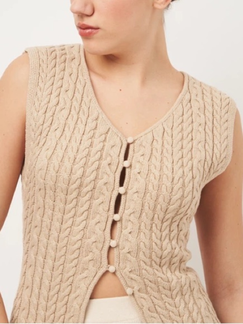 INDUSTRY Taupe Cable-Knit Button-Front Sleeveless Vest